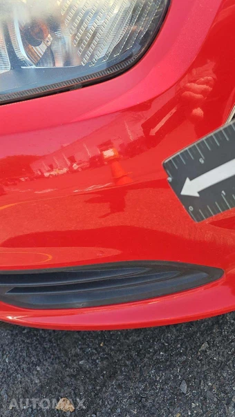 2015 Ford Fiesta SE Hatchback – miniatura 21