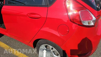 2015 Ford Fiesta SE Hatchback – miniatura 29