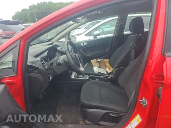 2015 Ford Fiesta SE Hatchback – miniatura 7