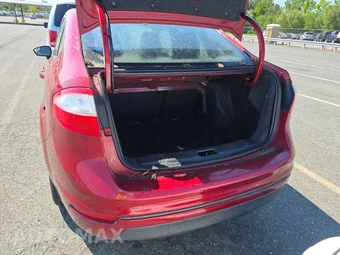 2015 Ford Fiesta SE Sedan - miniatura 16