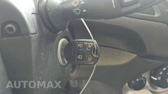 2015 Ford Fiesta SE Sedan – miniatura 20
