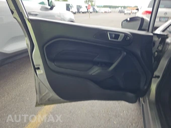 2015 Ford Fiesta SE Sedan – miniatura 9