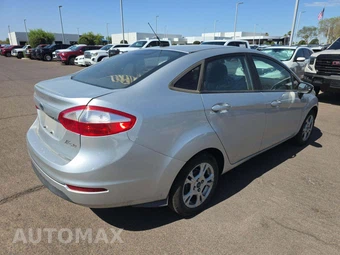 2015 Ford Fiesta SE Sedan - miniatura 3