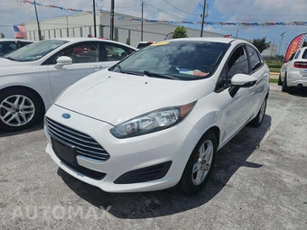 2015 Ford Fiesta SE Sedan