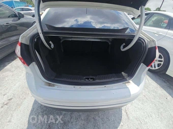 2015 Ford Fiesta SE Sedan – miniatura 14
