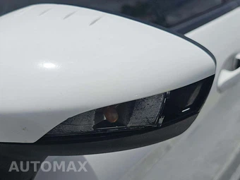 2015 Ford Fiesta SE Sedan – miniatura 23