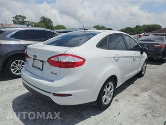 2015 Ford Fiesta SE Sedan – miniatura 3