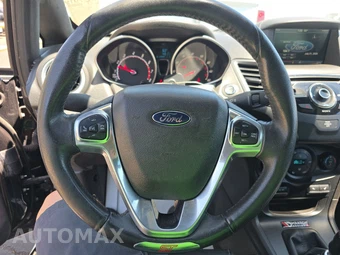 2015 Ford Fiesta ST Hatchback – miniatura 10