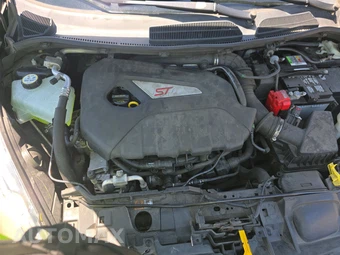 2015 Ford Fiesta ST Hatchback – miniatura 16