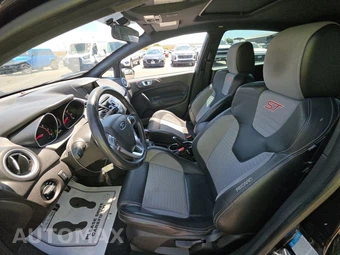 2015 Ford Fiesta ST Hatchback – miniatura 7
