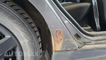 2015 Ford Focus S Sedan – miniatura 20
