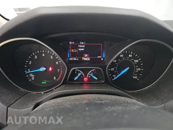 2015 Ford Focus SE Hatchback - miniatura 12