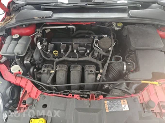 2015 Ford Focus SE Hatchback - miniatura 15