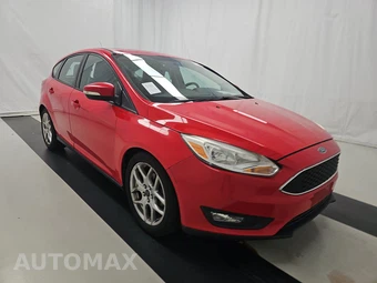 2015 Ford Focus SE Hatchback - miniatura 3