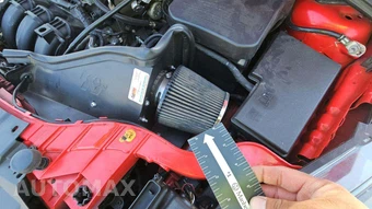 2015 Ford Focus SE Hatchback – miniatura 22