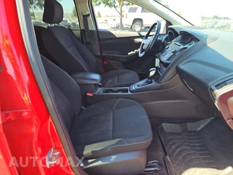 2015 Ford Focus SE Hatchback – miniatura 8