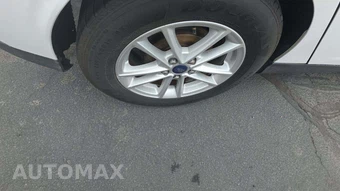 2015 Ford Focus SE Hatchback – miniatura 23