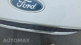 2015 Ford Focus SE Hatchback – miniatura 34