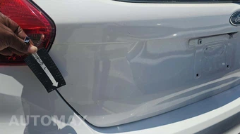 2015 Ford Focus SE Hatchback – miniatura 21