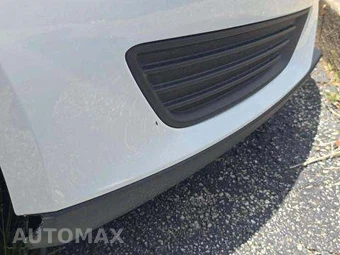 2015 Ford Focus SE Sedan – miniatura 24