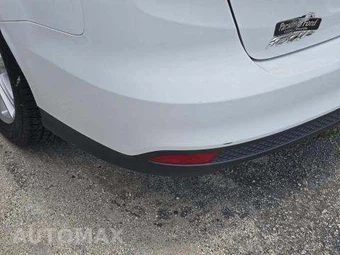 2015 Ford Focus SE Sedan – miniatura 27