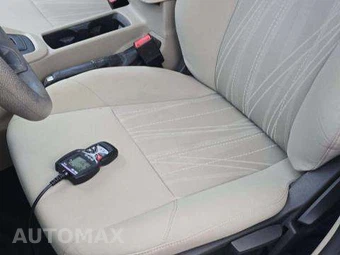 2015 Ford Focus SE Sedan – miniatura 29