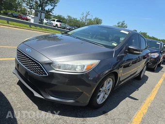 2015 Ford Focus SE Sedan