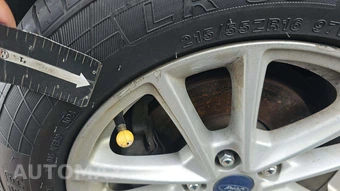 2015 Ford Focus SE Sedan - miniatura 37