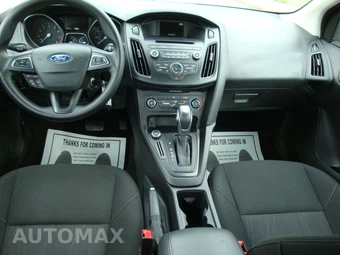 2015 Ford Focus SE Sedan - miniatura 17