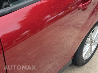 2015 Ford Focus SE Sedan – miniatura 23