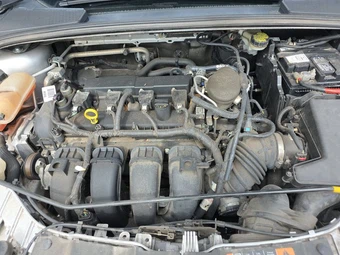 2015 Ford Focus SE Sedan – miniatura 17