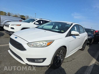 2015 Ford Focus SE Sedan