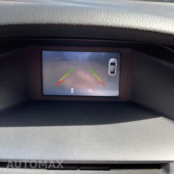 2015 Ford Focus SE Sedan - miniatura 38