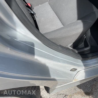 2015 Ford Focus SE Sedan - miniatura 64