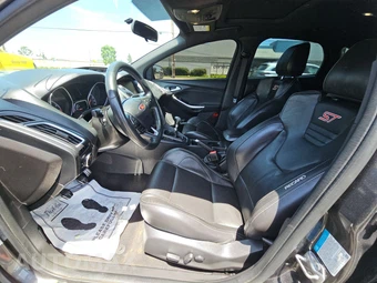 2015 Ford Focus ST Hatchback – miniatura 7
