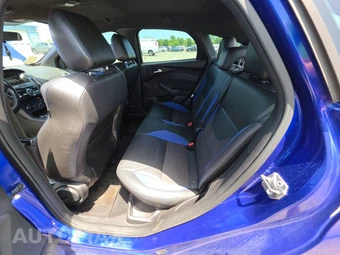 2015 Ford Focus ST Hatchback – miniatura 13