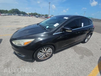 2015 Ford Focus Titanium Hatchback