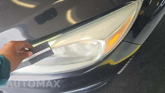 2015 Ford Focus Titanium Hatchback – miniatura 29