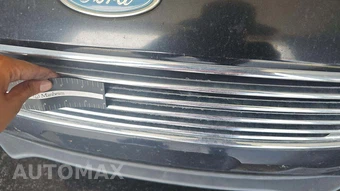 2015 Ford Focus Titanium Hatchback – miniatura 30