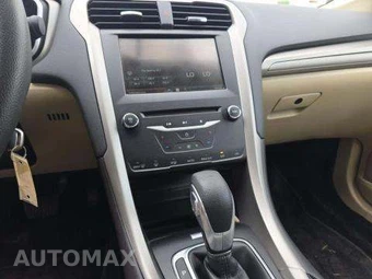 2015 Ford Fusion Hybrid SE - miniatura 10