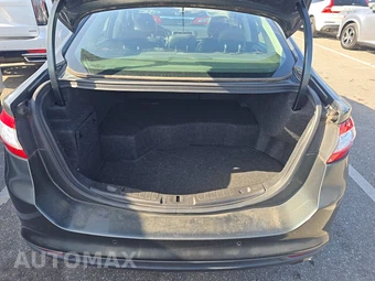 2015 Ford Fusion Hybrid SE – miniatura 15