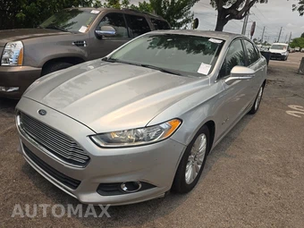 2015 Ford Fusion Hybrid SE