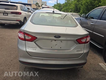 2015 Ford Fusion Hybrid SE - miniatura 5