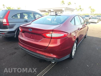 2015 Ford Fusion S – miniatura 4