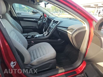 2015 Ford Fusion S – miniatura 8