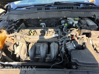 2015 Ford Fusion S – miniatura 15