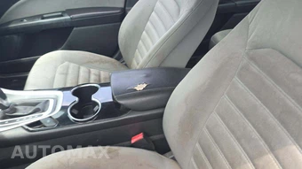 2015 Ford Fusion S – miniatura 32