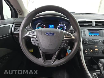 2015 Ford Fusion S – miniatura 10