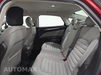 2015 Ford Fusion S – miniatura 13