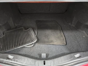 2015 Ford Fusion S – miniatura 16